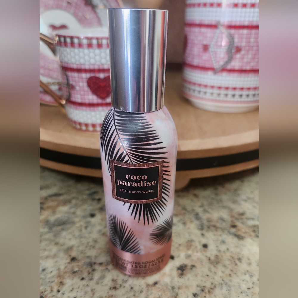 NWT "COCO PARADISE" Room Spray